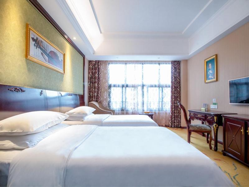 Vienna Hotel Shanghai Songjiang Wanda Exterior photo